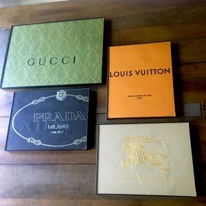 Stunning 4 piece large frame wall art set